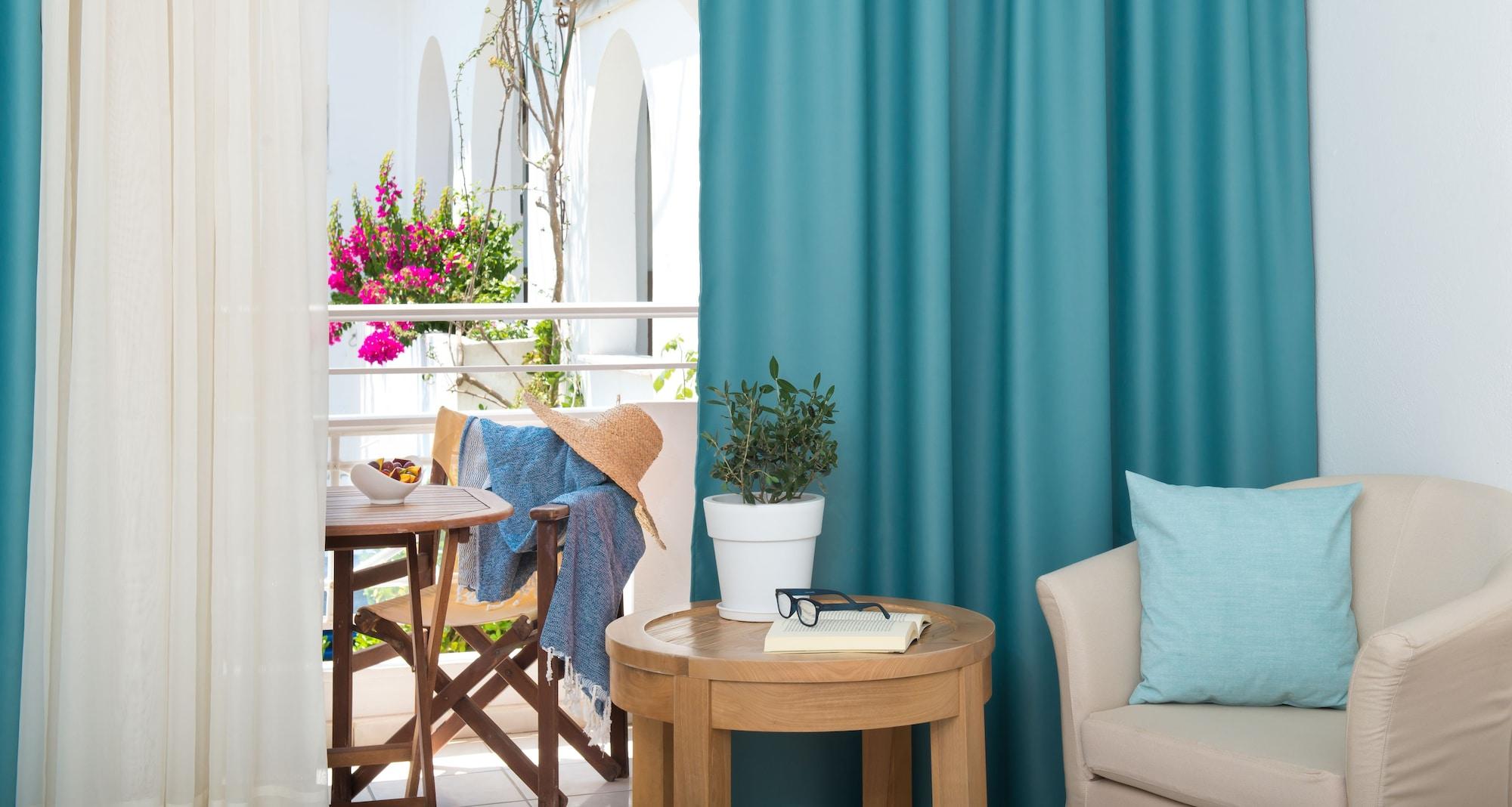 Bitzaro Palace Hotel Kalamaki  Bagian luar foto